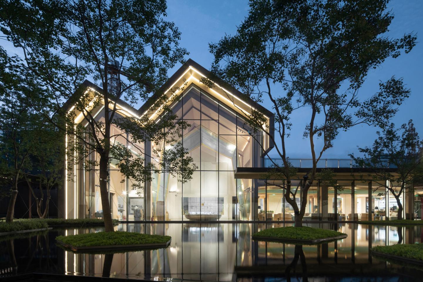 Peak Art Community Center